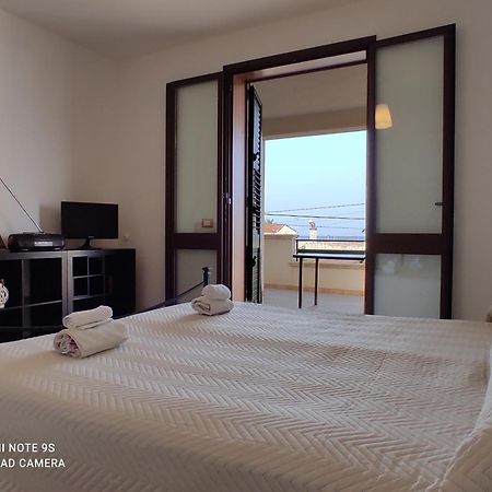 Rita'S Apt&Rooms Noto Exteriör bild